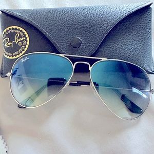 Women’s ray ban sunglasses with case